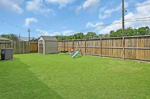 11210 Hall Meadows Ct, Houston, TX 77075 - Photo 15