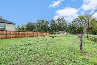 700 Rosie Street, Houston, TX 77091 - Photo 13