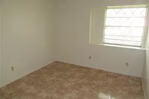 12215 Pompano Ln, Houston, TX 77072 - Photo 11