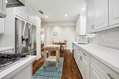 6026 Lake Street, West University Place, TX 77005 - Photo 13