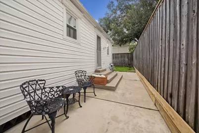6026 Lake Street, West University Place, TX 77005 - Photo 23