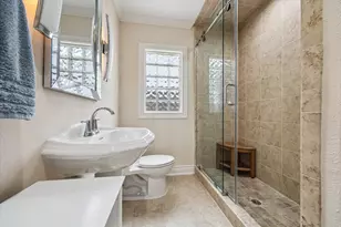 6026 Lake St, West University Place, TX 77005 - Photo 19