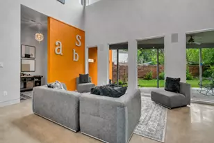 1310 Du Lock Ln Ln, Houston, TX 77055 - Photo 3