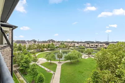 6017 Cottage Grove Lake Drive, Houston, TX 77007 - Photo 3