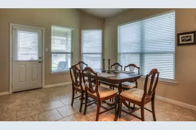 8706 Alicia Drive, Tomball, TX 77375 - Photo 9