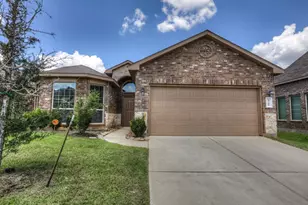 8706 Alicia Dr, Tomball, TX 77375 - Photo 1