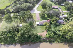 703 Pecan Valley Dr, Wharton, TX 77488 - Photo 37