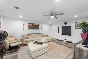 703 Pecan Valley Dr, Wharton, TX 77488 - Photo 7