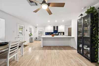 8215 Braes River Drive, Houston, TX 77074 - Photo 9