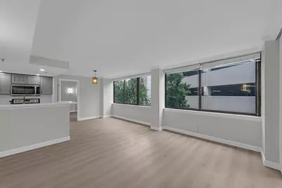3525 Sage Rd #304, Houston, TX 77056 - Photo 3