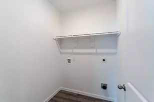 13113 Sapphire Lake Ln, Texas City, TX 77568 - Photo 13