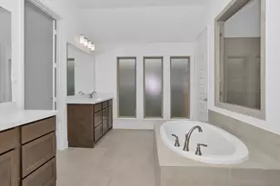 5718 Caracara St, Manvel, TX 77578 - Photo 11