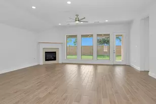 5718 Caracara St, Manvel, TX 77578 - Photo 7