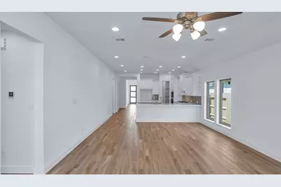 373 Mulberry Creek Street, Conroe, TX 77304 - Photo 3