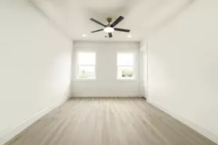 823 North Loop S, Houston, TX 77022 - Photo 29