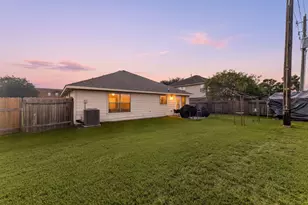 8111 Eastpoint Blvd, Baytown, TX 77521 - Photo 15