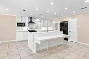1302 Hawk Tree Dr, College Station, TX 77845 - Photo 7