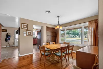 5443 Kingfisher Drive, Houston, TX 77096 - Photo 9