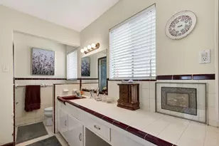 5443 Kingfisher Dr, Houston, TX 77096 - Photo 25