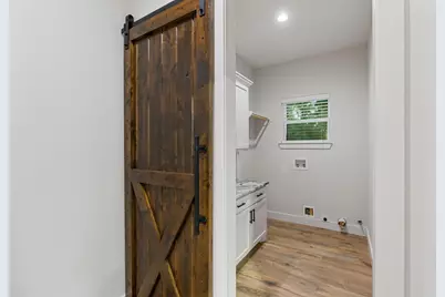 6970 Longmire Road, Conroe, TX 77304 - Photo 33