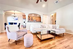 4611 Sharman St, Houston, TX 77009 - Photo 11