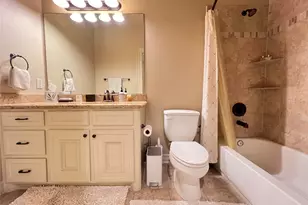 4611 Sharman St, Houston, TX 77009 - Photo 35