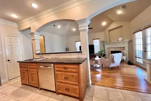 4611 Sharman St, Houston, TX 77009 - Photo 13