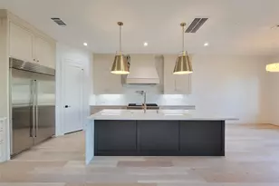 4026 Underwood St, Houston, TX 77025 - Photo 5