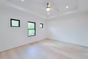 4026 Underwood St, Houston, TX 77025 - Photo 19