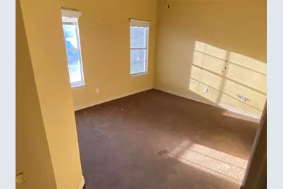 127 Indian Warrior Trail, Lake Jackson, TX 77566 - Photo 11