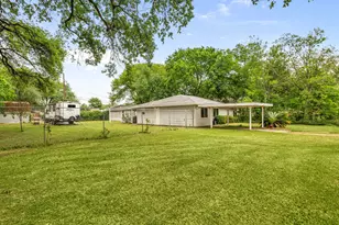 2312 6th Ave N, Texas City, TX 77590 - Photo 3