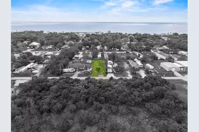 309 5th Street, San Leon, TX 77539 - Photo 17