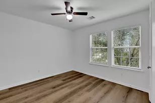 11926 Jelicoe Dr, Houston, TX 77047 - Photo 13