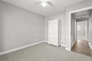 304 E Dumble St, Alvin, TX 77511 - Photo 15