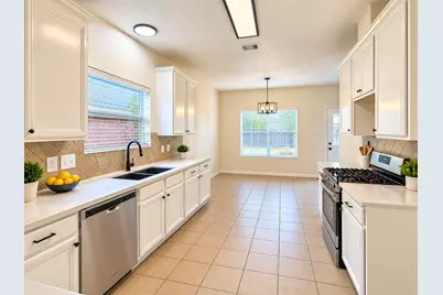 1615 Palisade Green Drive, Katy, TX 77493 - Photo 5