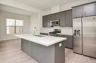 1103 Fuschia Rd, Houston, TX 77055 - Photo 5