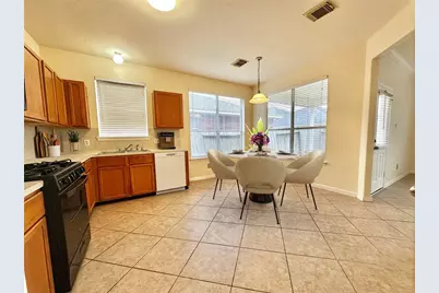 16322 Sitella Court, Sugar Land, TX 77498 - Photo 3