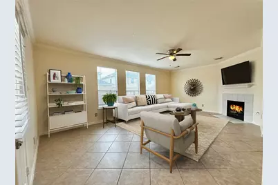 16322 Sitella Court, Sugar Land, TX 77498 - Photo 5