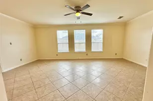 16322 Sitella Ct, Sugar Land, TX 77498 - Photo 9