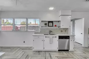 2011 Durrain Ferry Rd, Baytown, TX 77520 - Photo 9