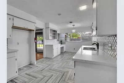 2011 Durrain Ferry Road, Baytown, TX 77520 - Photo 11