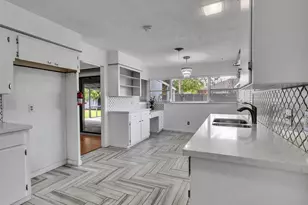 2011 Durrain Ferry Rd, Baytown, TX 77520 - Photo 11