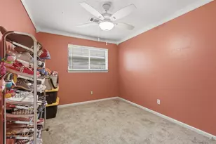 12810 Mill Valley Rd, Houston, TX 77048 - Photo 17