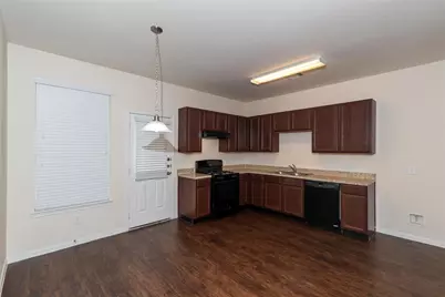 9723 Cira Court, Houston, TX 77044 - Photo 5