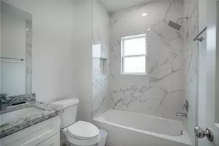 7914 Laura Koppe Rd, Houston, TX 77028 - Photo 11