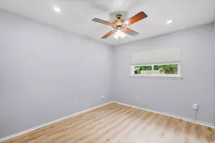 3 Gambrel Oak Pl, The Woodlands, TX 77380 - Photo 9