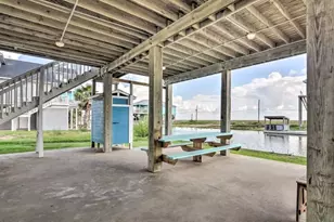 522 Dolphin, Freeport, TX 77541 - Photo 41