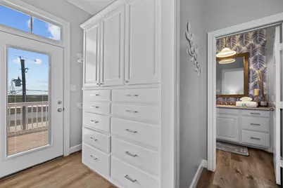 522 Dolphin, Freeport, TX 77541 - Photo 21