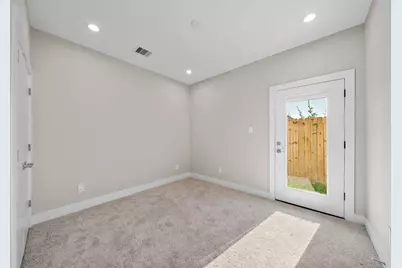 9 Wellford Street #F, Houston, TX 77022 - Photo 33