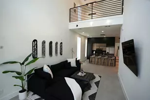 2205 Staples St, Houston, TX 77026 - Photo 3
